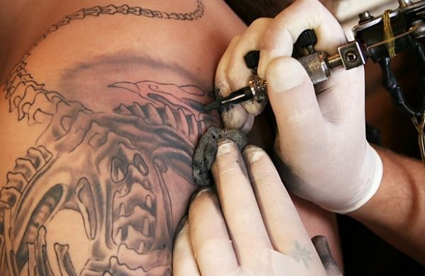 <br />
Татуировки оказались опасны для здоровья<br />
